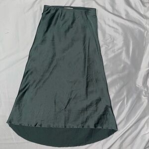 Abercrombie & Fitch Silver Loose Pencil Skirt — Size S